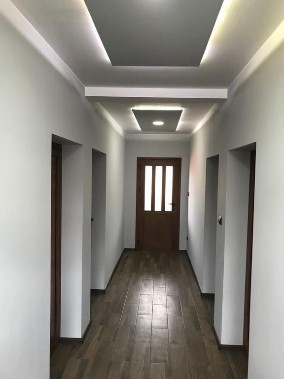 Sharkov Guest House Dolen  Bagian luar foto